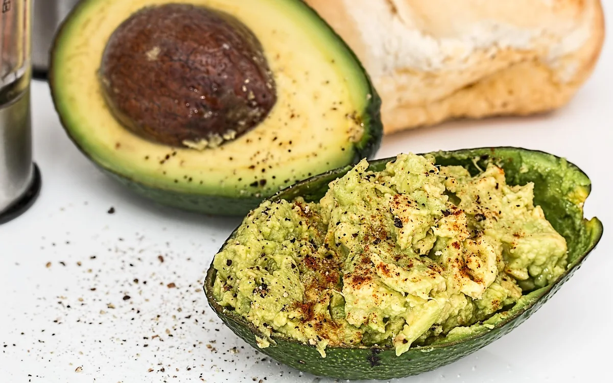 How to ripen avocados at home